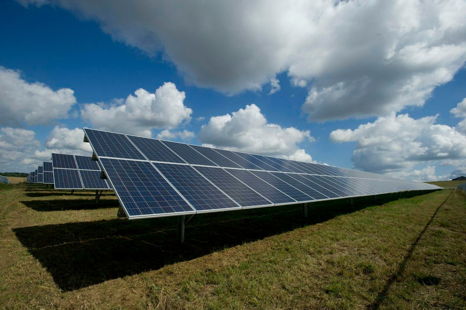 Ground mount solar farm - commercial industrial plant